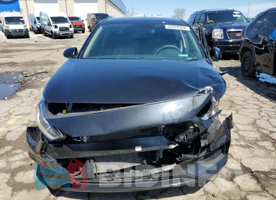3KPC24A65ME135084 Photo# 5