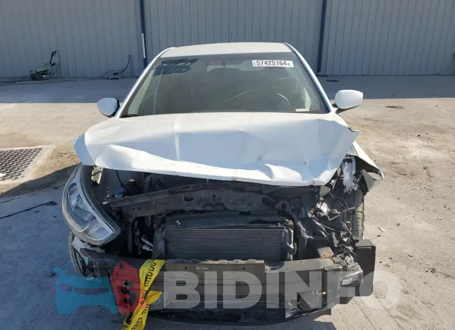 KMHCT5AE5HU320541 Photo# 5