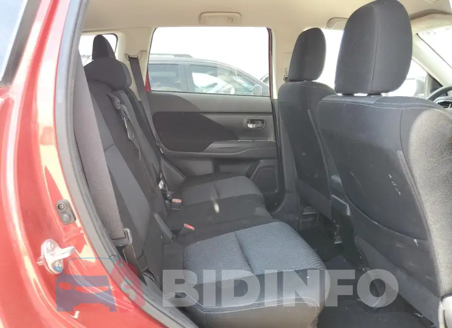 JA4AD2A34JZ054373 Photo# 11