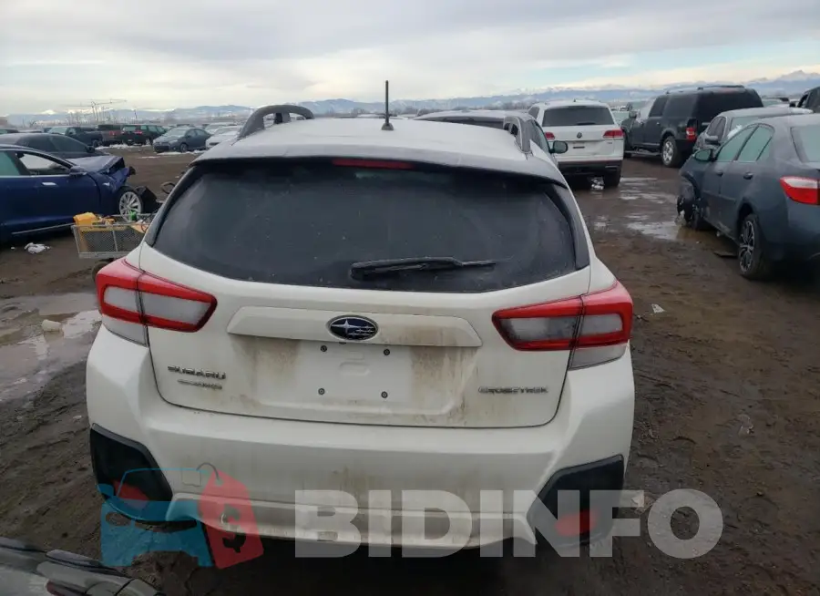 JF2GTABC8M8223267 Photo# 6
