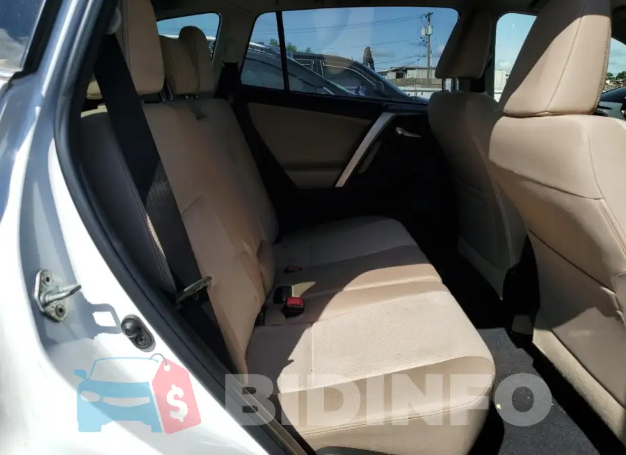 JTMRFREV7FD105148 Photo# 10
