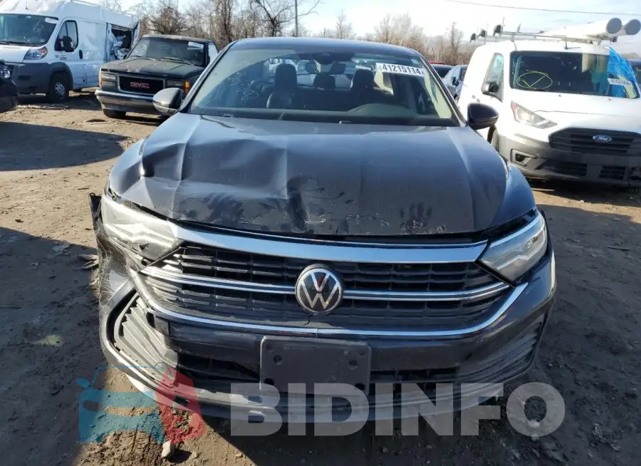 3VW7M7BU2NM032168 Photo# 5