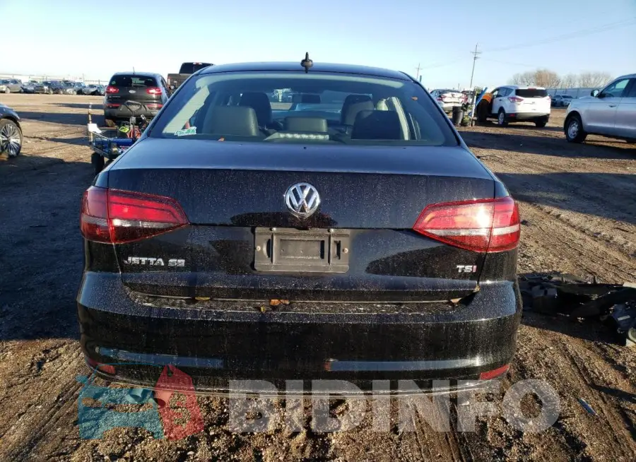 3VWDB7AJ4HM295976 Photo# 6