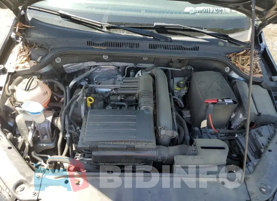 3VWDB7AJ9HM220724 Photo# 11