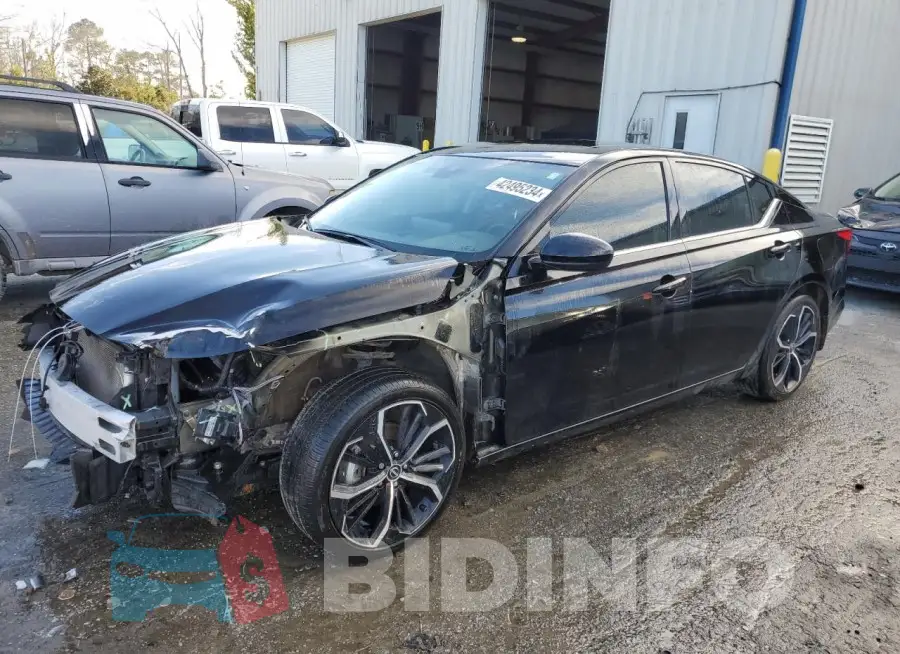 1N4BL4CV1PN320641 Photo# 1