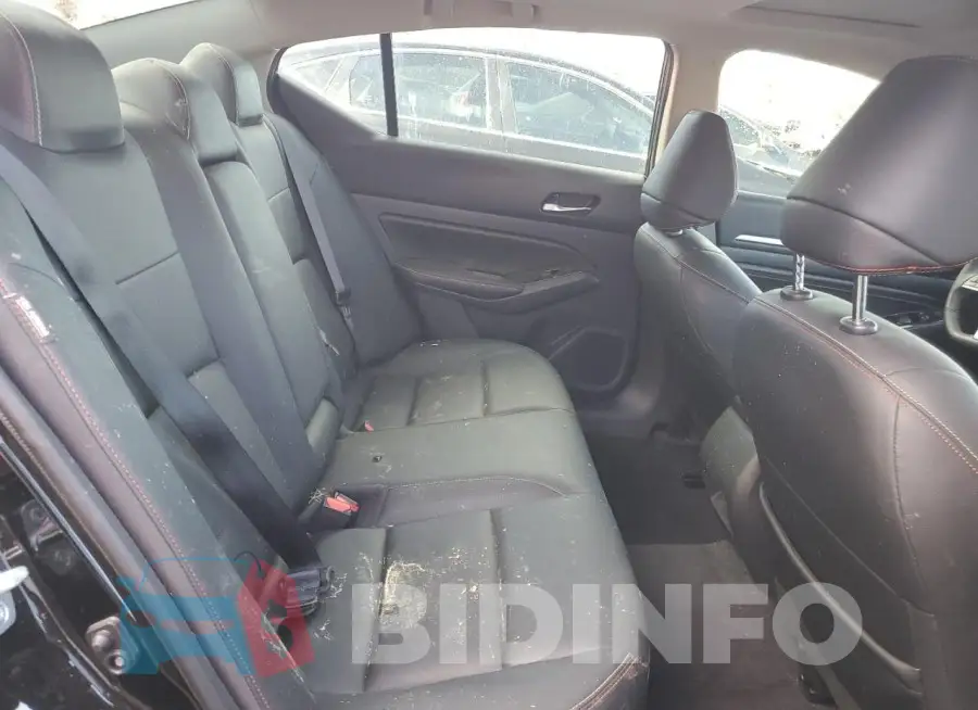 1N4BL4CV1PN320641 Photo# 10