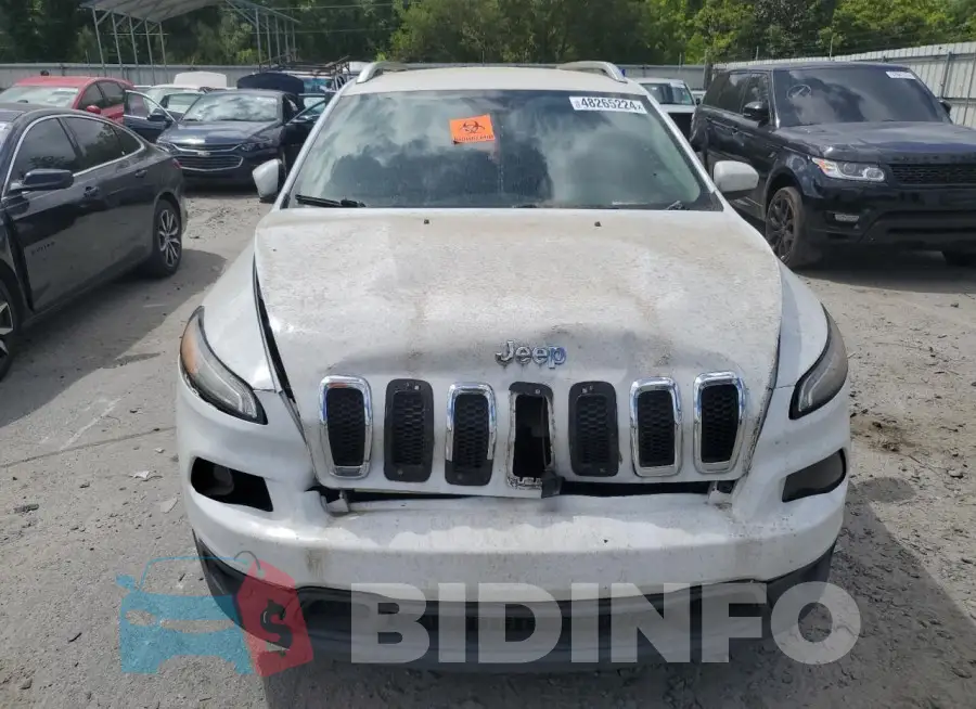 1C4PJLCB2FW695601 Photo# 5