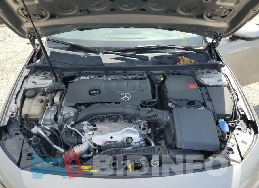 WDD3G4EB5KW014508 Photo# 11