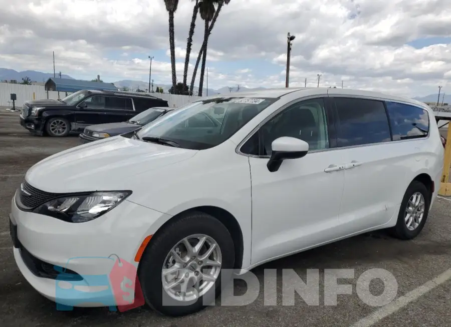 2C4RC1CG8NR159522 Photo# 1