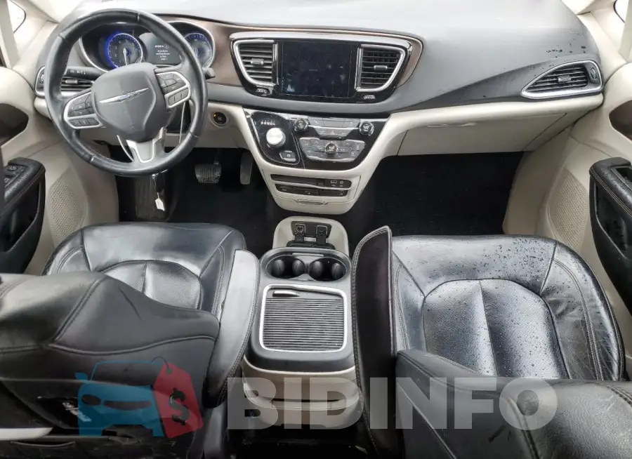 2C4RC1EG5HR577232 Photo# 8