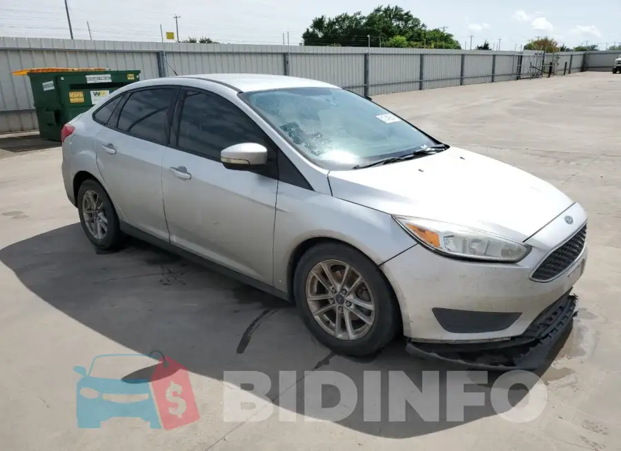 1FADP3F22FL367941 Photo# 4