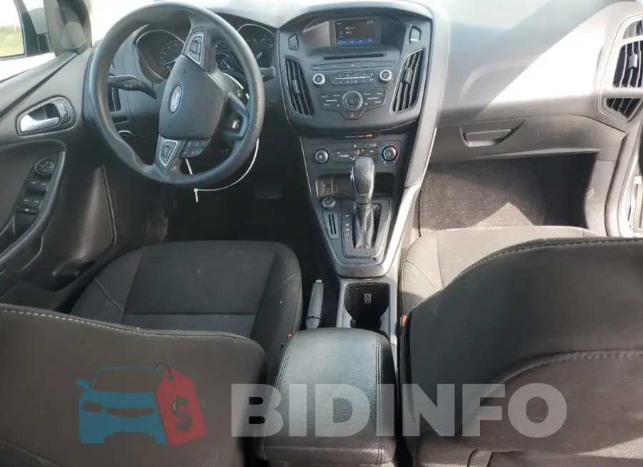 1FADP3F23HL304852 Photo# 8