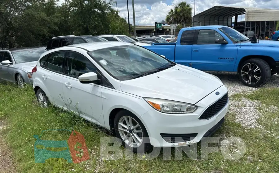 1FADP3K22FL322021 Photo# 1