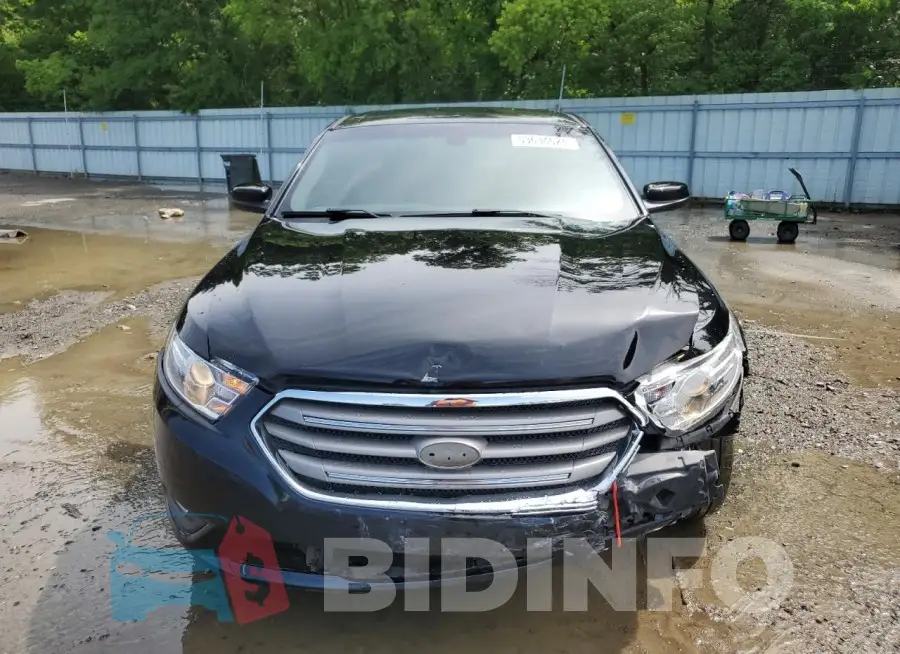 1FAHP2E80JG133333 Photo# 5