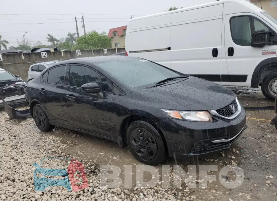 19XFB2F55FE024667 Photo# 4