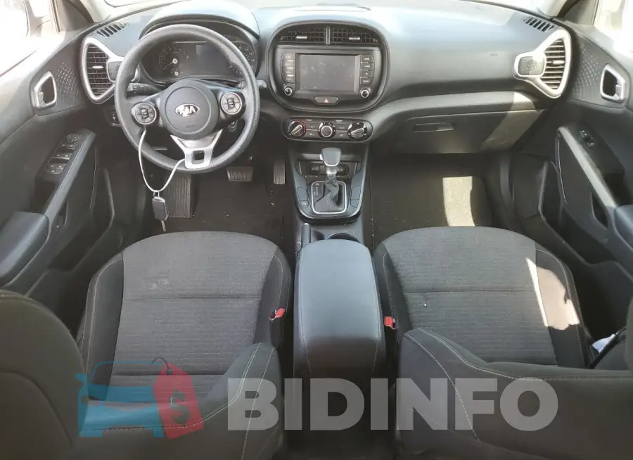 KNDJ23AUXL7015943 Photo# 8