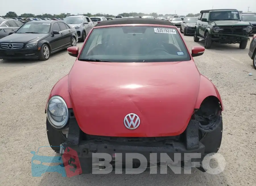 3VW507AT2FM812149 Photo# 5