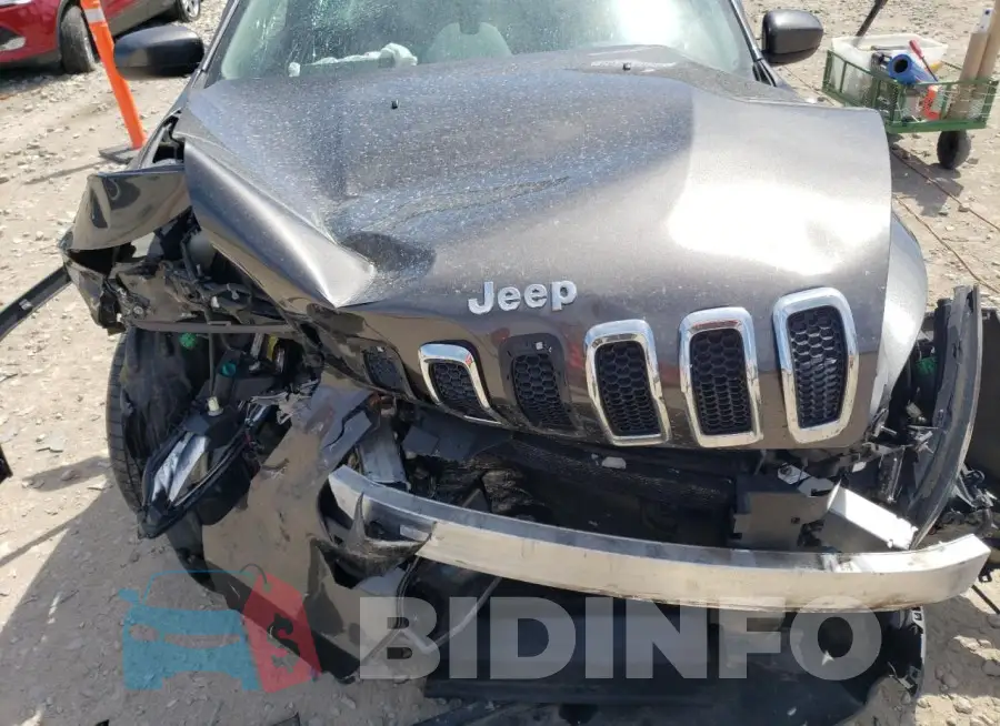 1C4PJLCB6FW589846 Photo# 11