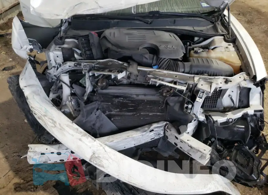 2C3CDXHG1FH890528 Photo# 11