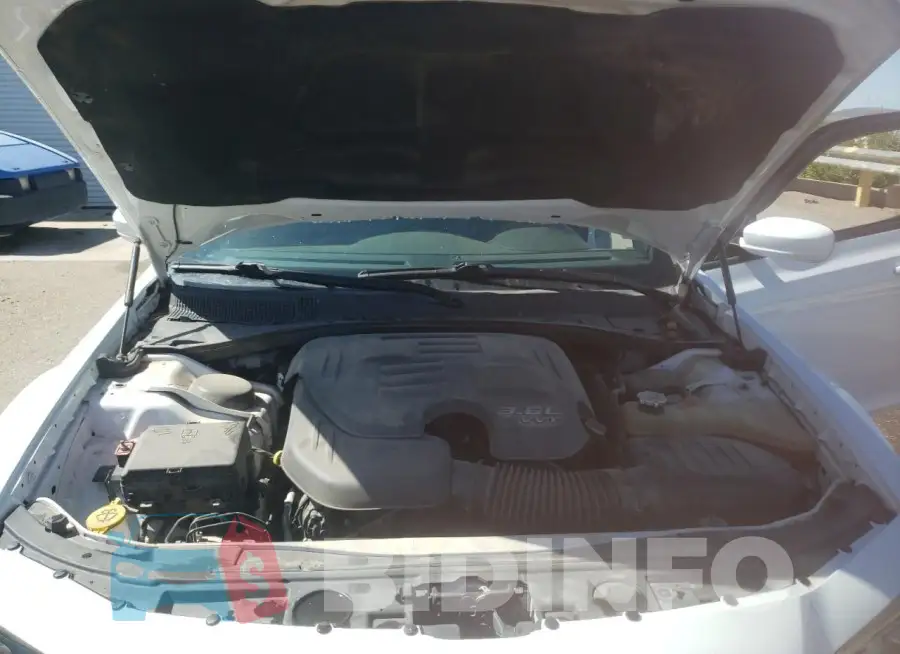 2C3CCABG6KH601033 Photo# 11