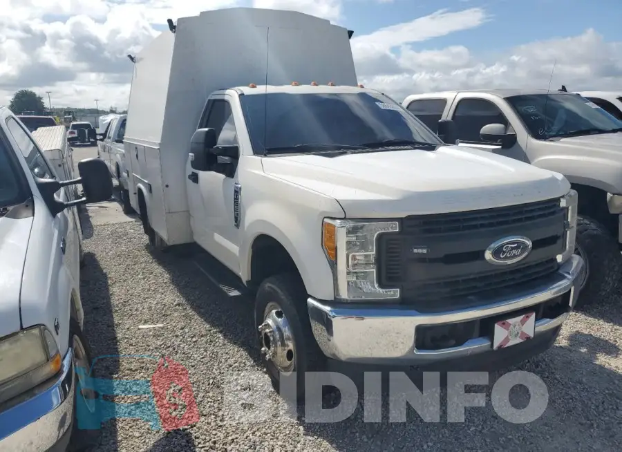 1FDRF3H68HEC23462 Photo# 4