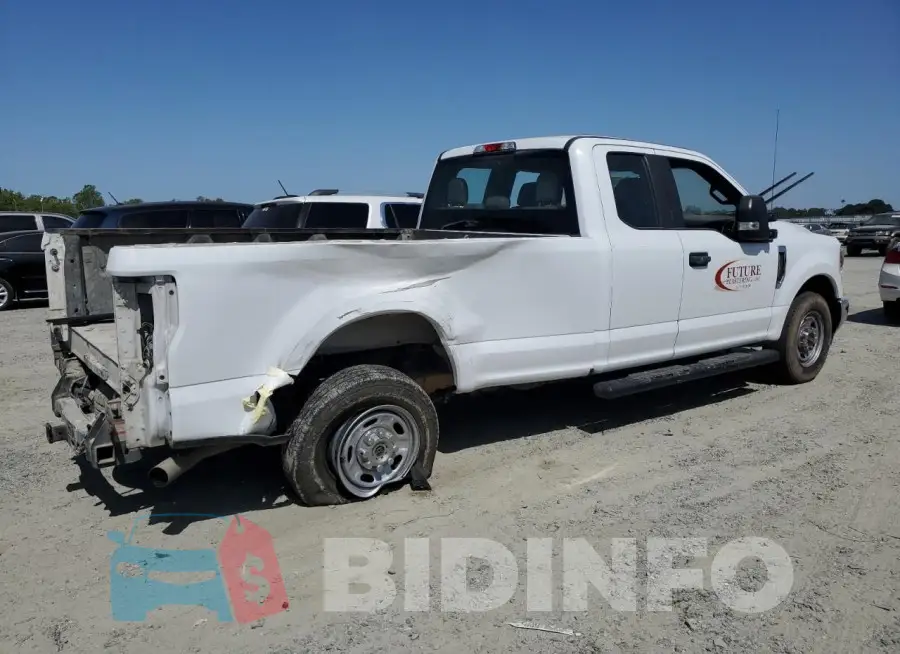 1FT7X2A63KEG21053 Photo# 3