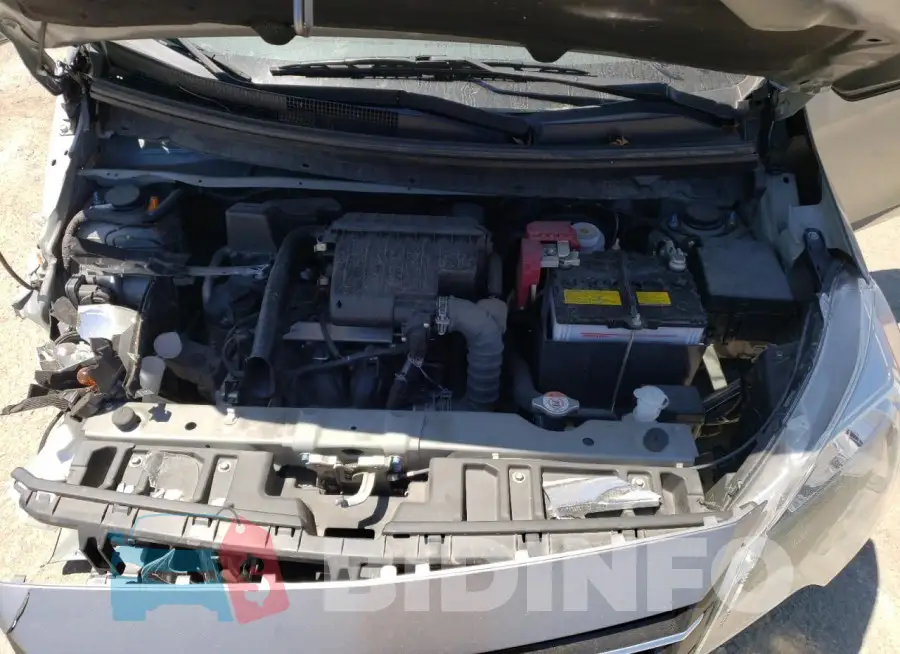 ML32AUHJ7MH014045 Photo# 12