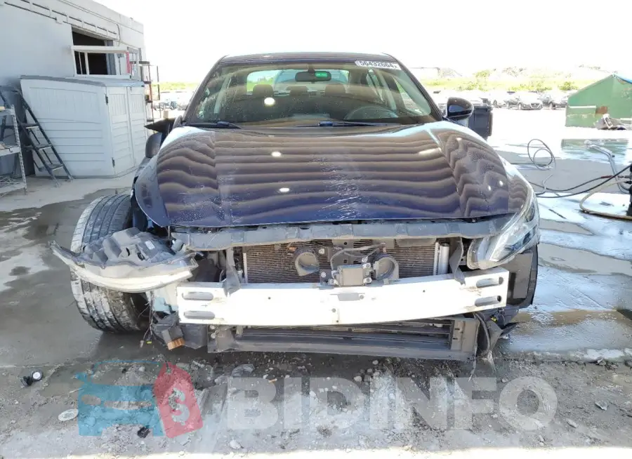 1N4BL4CV3KC159116 Photo# 5