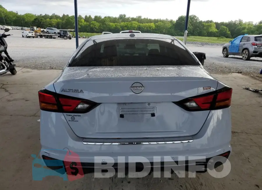 1N4BL4CV3PN401852 Photo# 6