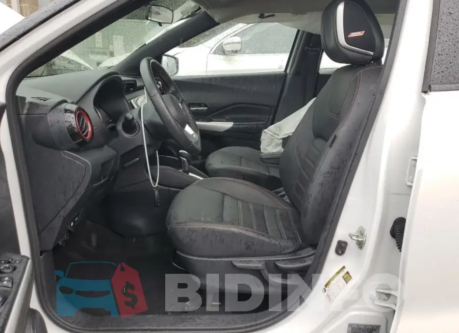 3N1CP5DV0LL562051 Photo# 7