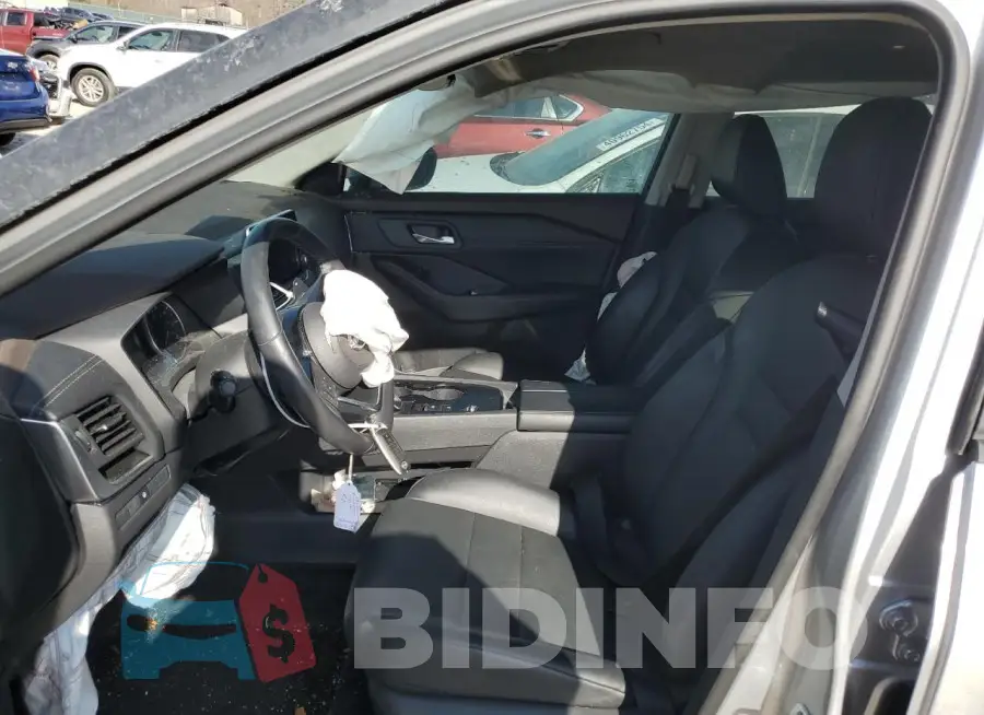 5N1BT3BA2PC802853 Photo# 7