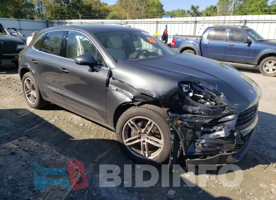 WP1AA2A59MLB17683 Photo# 4