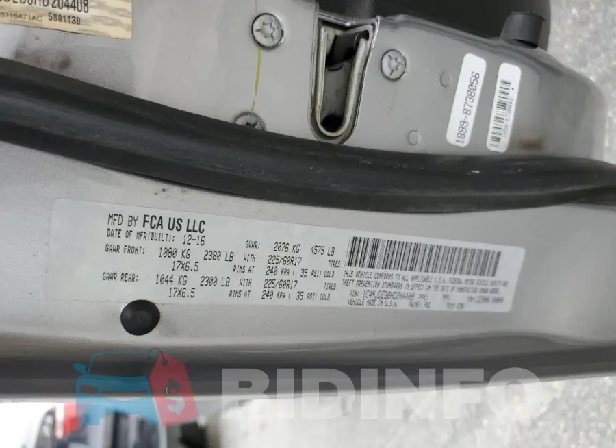 1C4NJDEB8HD204408 Photo# 14