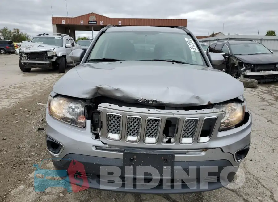 1C4NJDEBXGD654933 Photo# 5