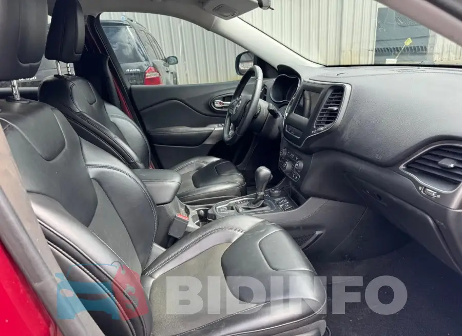 1C4PJMLX4KD224413 Photo# 5