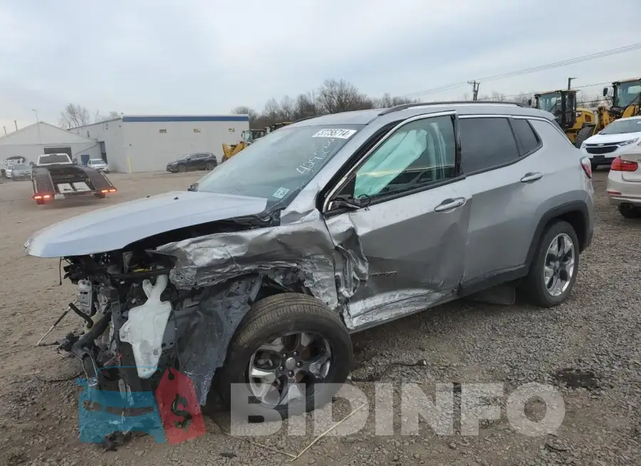 3C4NJCCB9LT187540 Photo# 1