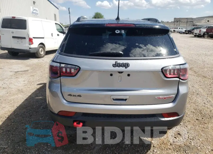 3C4NJDDB3LT208550 Photo# 6