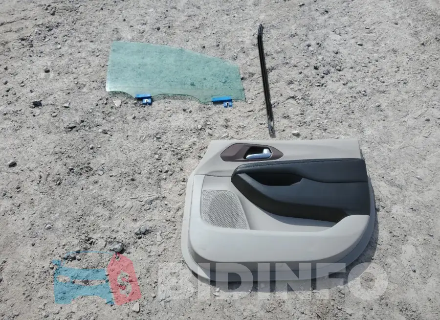 2C4RC1DGXMR502683 Photo# 13
