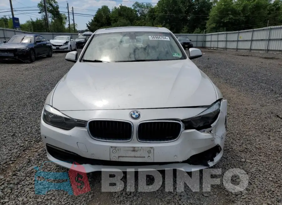 WBA8E5G54GNT93790 Photo# 5