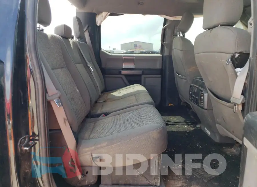 1FT7W2BTXKEG16097 Photo# 10
