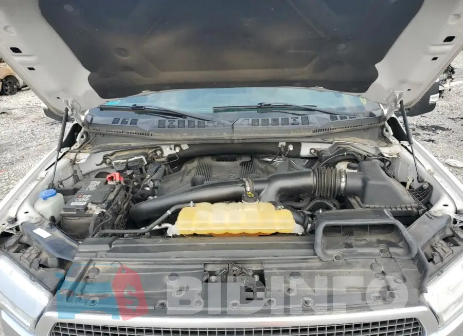 1FTFW1EG3JFD80048 Photo# 11
