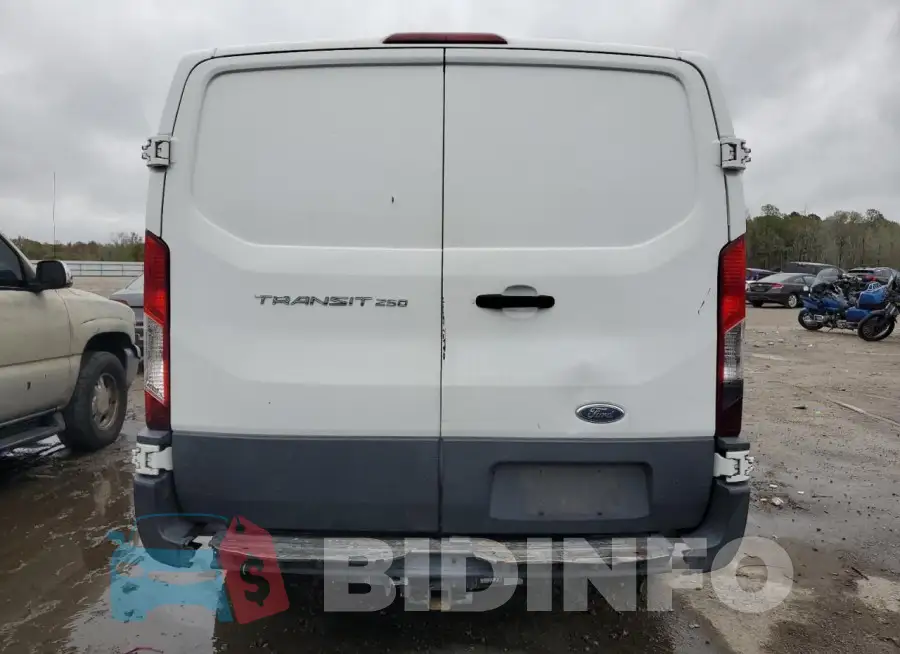 1FTNR1ZM3FKB09489 Photo# 6