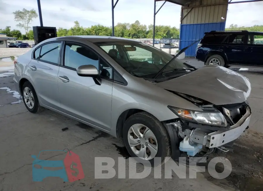 19XFB2F56FE066779 Photo# 4