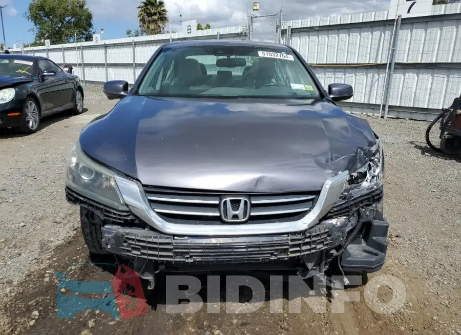 1HGCR2F85FA150878 Photo# 5