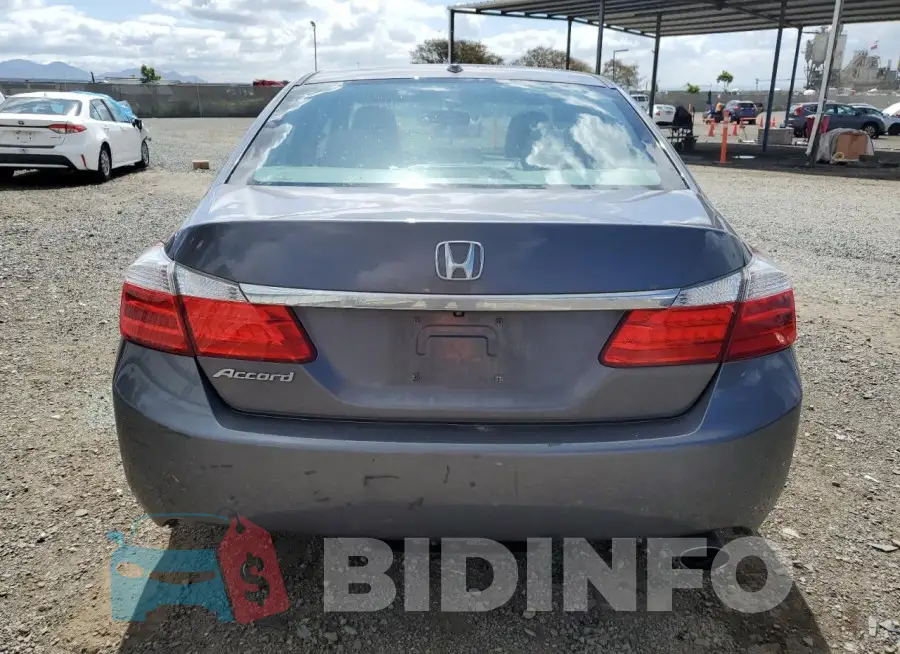 1HGCR2F85FA150878 Photo# 6