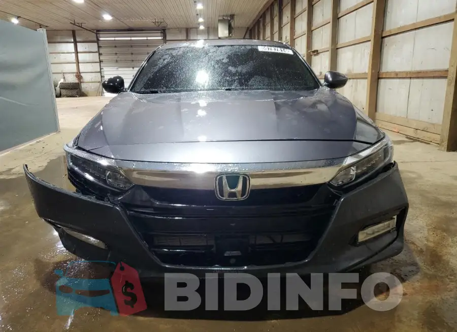 1HGCV1F15KA130388 Photo# 5
