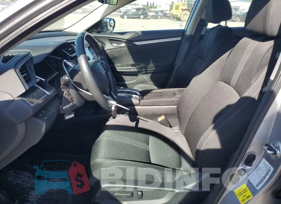 2HGFC1F37MH704370 Photo# 7