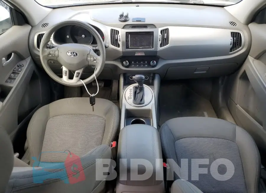 KNDPB3AC9G7866770 Photo# 8