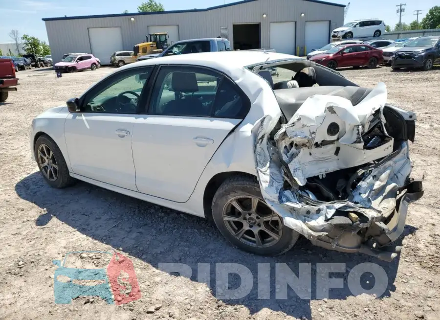 3VW267AJ0GM315540 Photo# 2