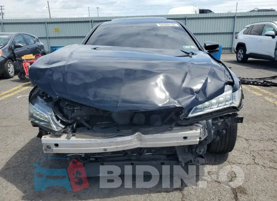 19UUB3F5XFA008384 Photo# 5